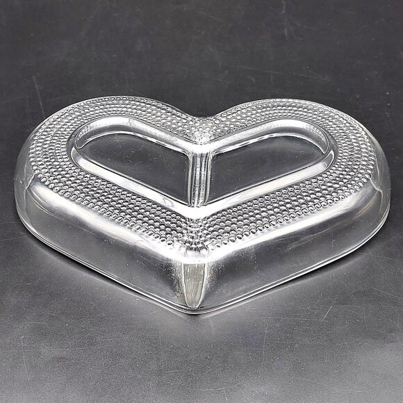 Vintage Duncan Miller Clear Glass Heart-Shaped Divided Dish Bowl - Picture 5 of 6